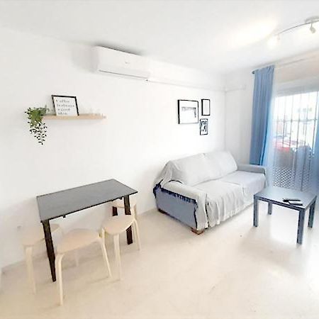 Apartamento Sorolla เบนัลมาเดนา ภายนอก รูปภาพ